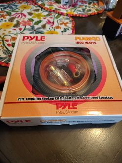Pyle PLAM40 is a 20-foot, 4-gauge, 1,600-watt car audio amplifier installation kit designed