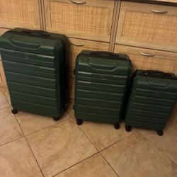 Set Of 3 Suit Case
