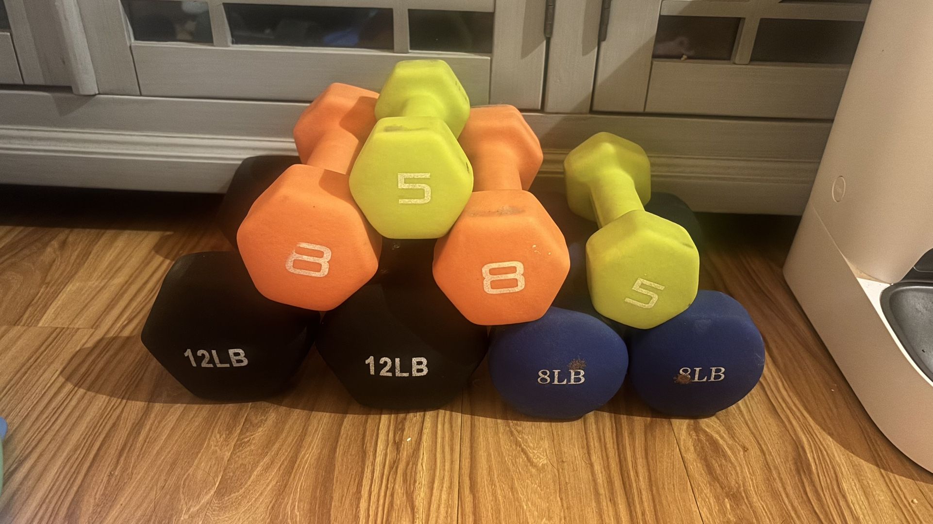 8 Dumbbells 