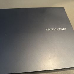 Like New! 2024 ASUS VivoBook 16 - AMD Ryzen 7