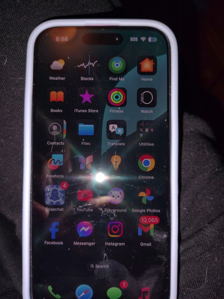 Blacklisted iPhone 16