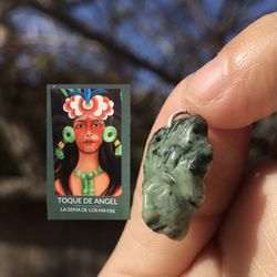 Dije ROSTRO REY MAYA JADE ESMERALDA ORIGINAL DE GUATEMALA 