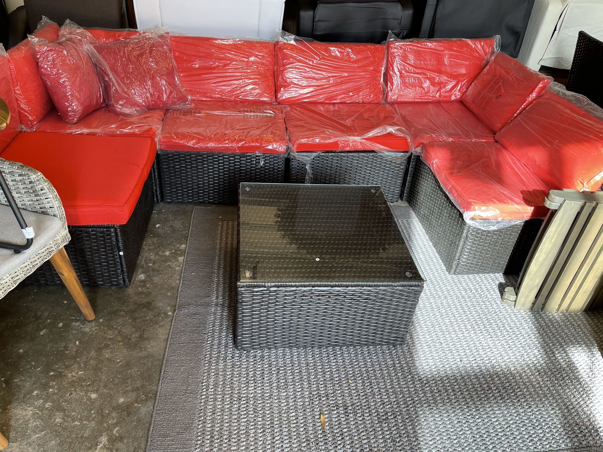 7 Pc Patio Set New $559