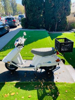 1989 Honda Elite Ch80 (50cc)