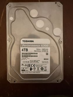 Toshiba X300 (HDWE140) 4TB 3.5" 64MB Cache 7200RPM SATA 6.0Gb/s Hard Drive