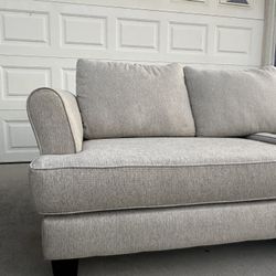 Alcona Queen Sofa sleeper 