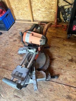 RIDGID Compound Miter Saw