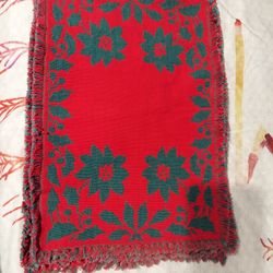 Holiday tablecloths and matching reversible Placemats, $10.00