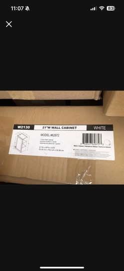 NIB White Wall Cabinet 21”W