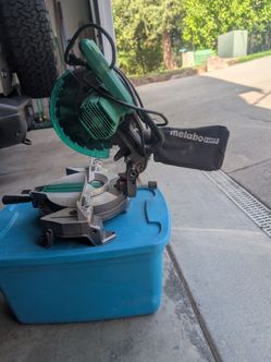 Metabo HPT Compound miter saw