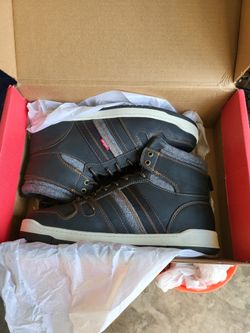 Levis Shoes