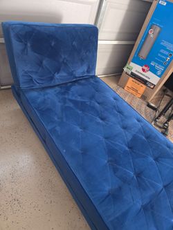 Blue velvet chaise