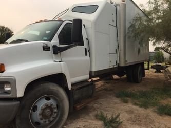 2005 GMC C7500