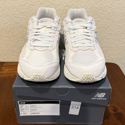 New Balance 2002R Sea Salt
