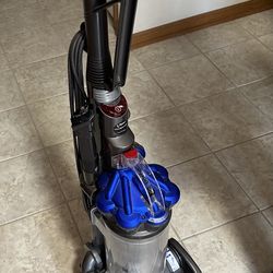Dyson Vacuum Cleaner 
