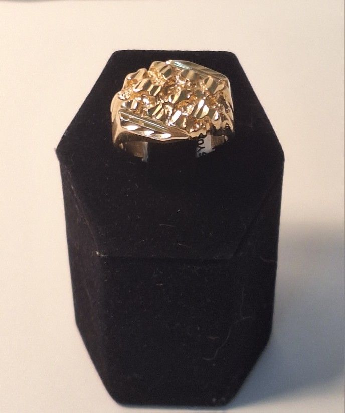 GTS Nugget Ring 10k 6.9g