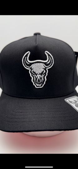 Toro Lujo White 
