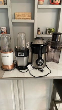 NutriBullet, Ninja Professional, and Hamilton Beach Juicer Bundle