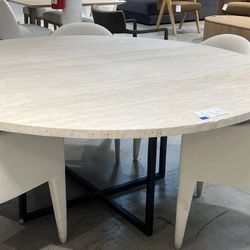 Salvador Round 72” Dinning Table 