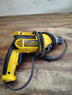 3/8 Corded DeWalt VSR Drill