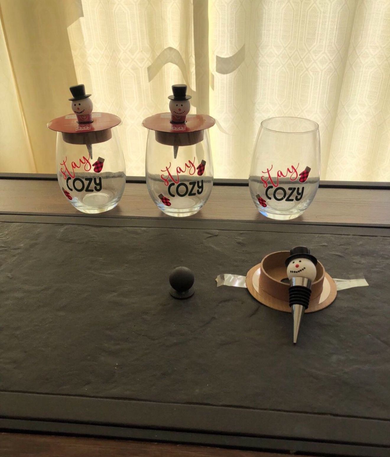 Cup Wine With Cover Bottle Wine For Christmas 🤶 🎅 🎄 $5 Each