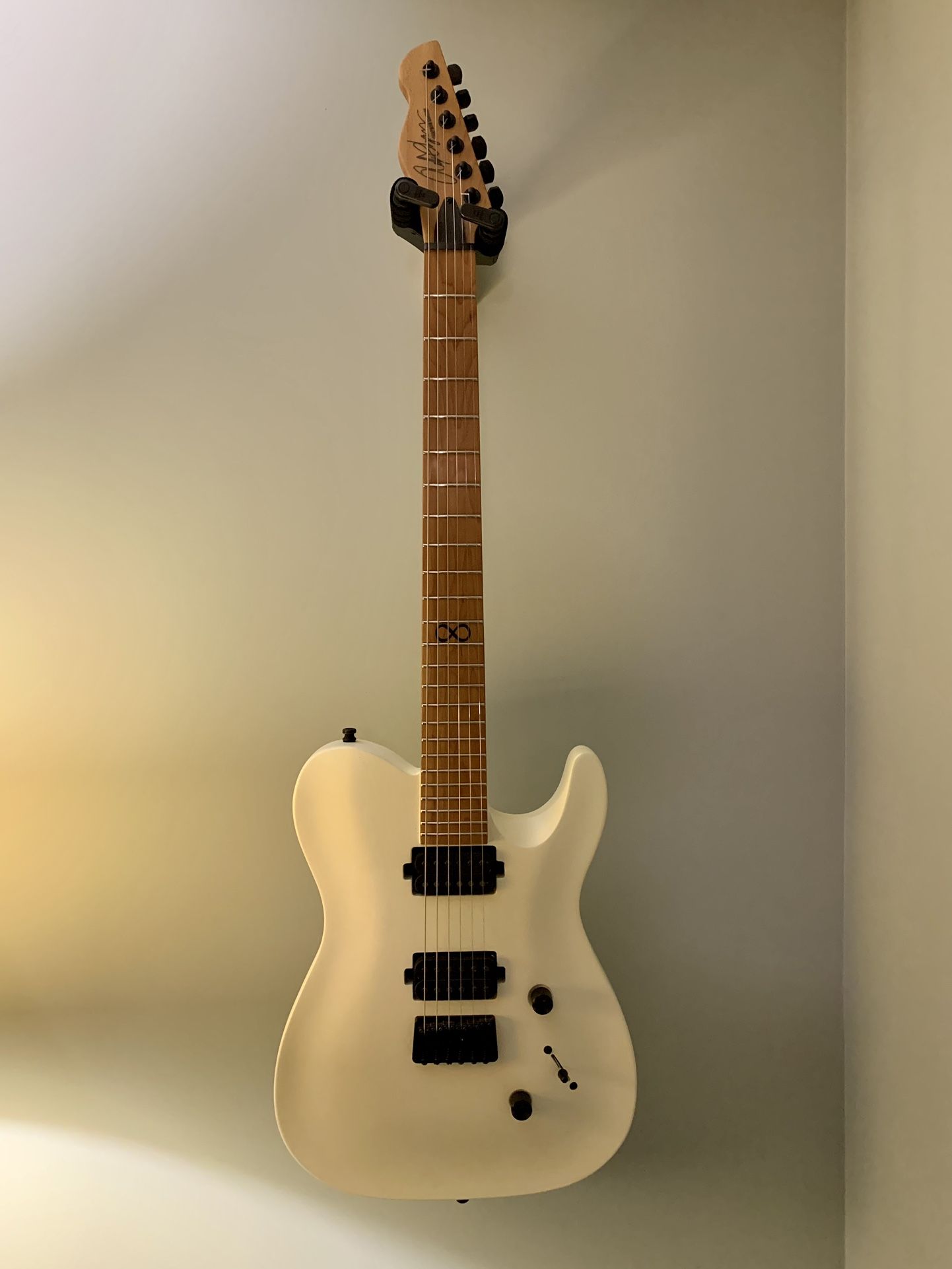 Chapman ML3 Pro Modern Hot White