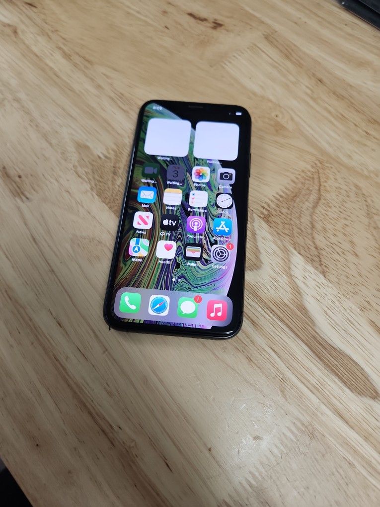 Iphone Xs 64gb⭐️⭐️⭐️unlock For Any Sim ⭐️⭐️⭐️