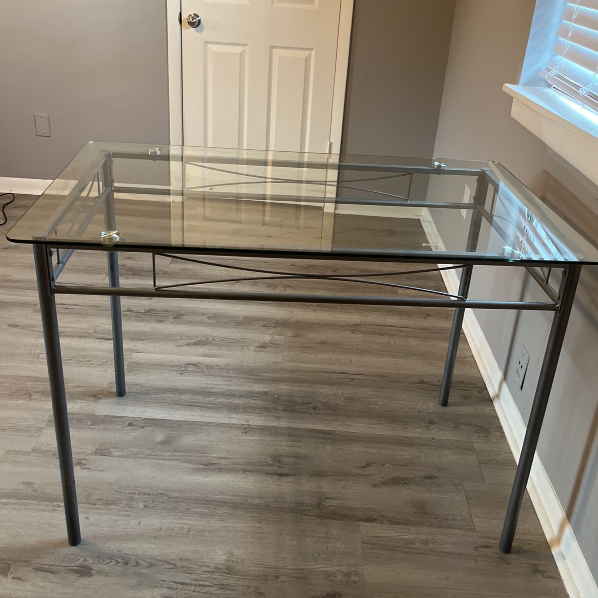 Glass Dinner Table 