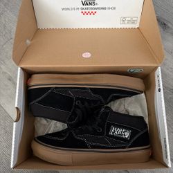 Brand New Vans Half Cab 7.5