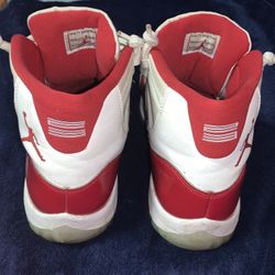 2022 Air Jordan 11 Retro ‘Cherry’ 