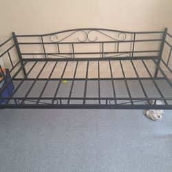 Twin Day Bed