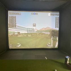 Golf Simulator w/GCQuad Shot Monitor 