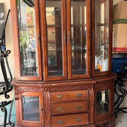Glass Cabinet 