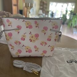 New Cose Belle Impressions Espy bag w detachable Crossbody