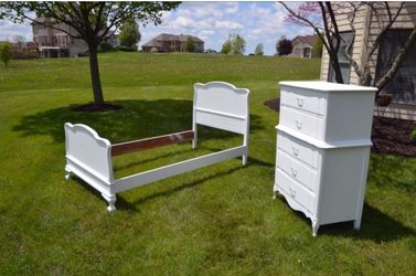 2 piece bedroom set chest and twin bed