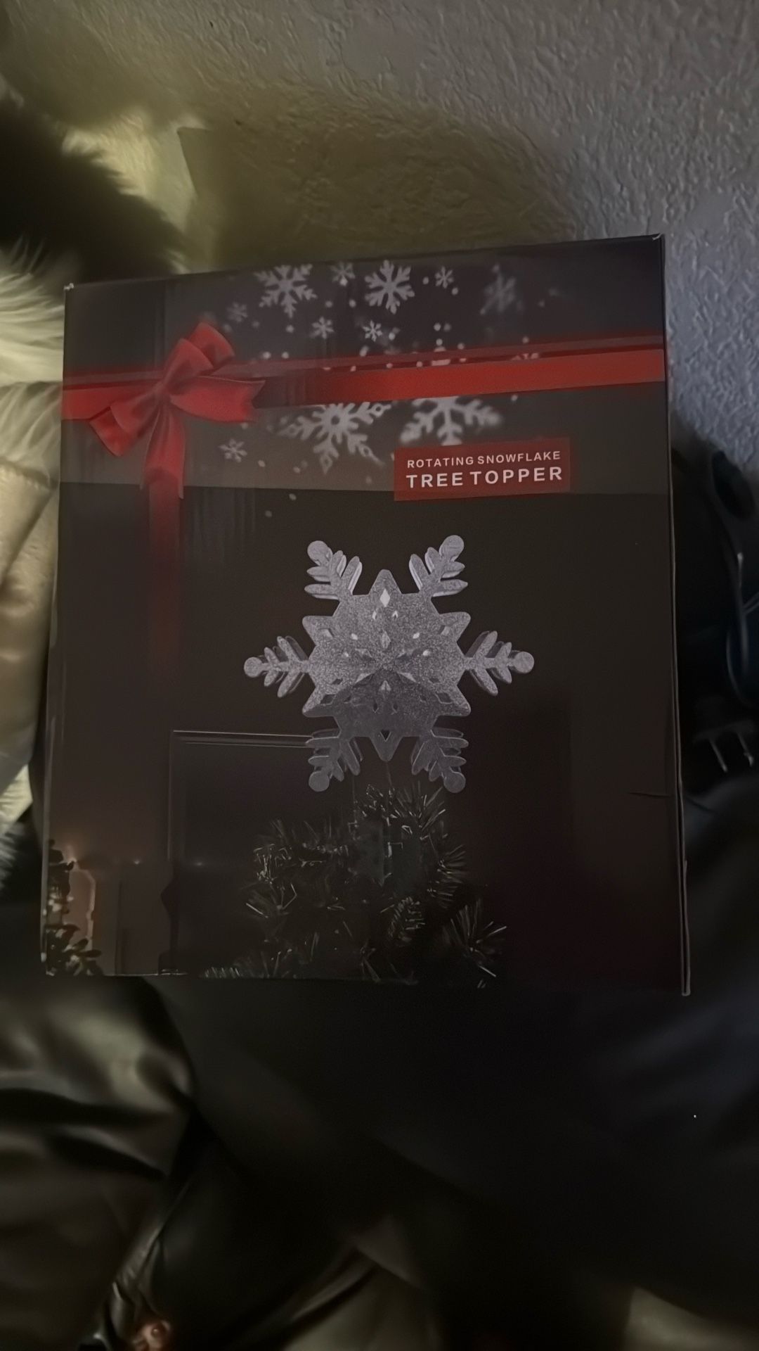 Christmas Tree Topper Lighted with 6 Projection Modes