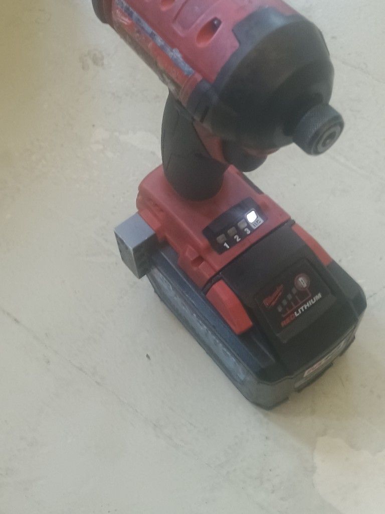 Milwuakee Impact And Battery