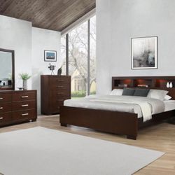 4 Piece Queen Bedroom Set Queen Bed Frame Dresser And Mirror Night Stand  And All Solid Wood