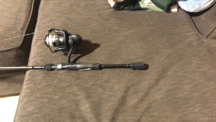 Selling My Medium heavy Megacast fishing Reel