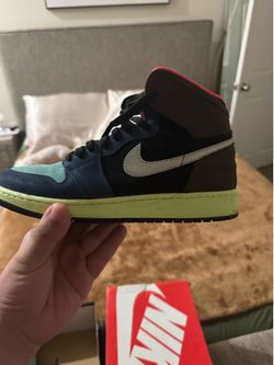 Nike shoes Air Jordan 1 High Top Sneaker Tokyo size 8 for women