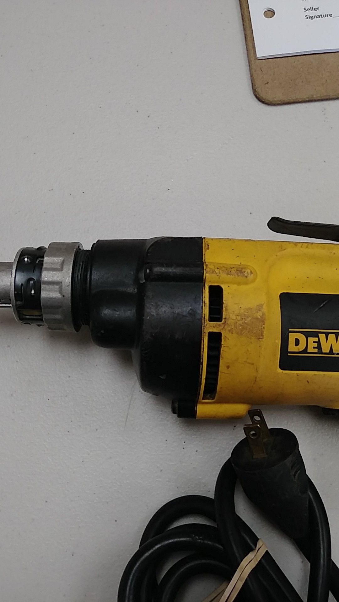 Dewalt Corded Variable Speed Reversible Drywall/Deck Screw Gun for Sale in Clifton Heights, PA