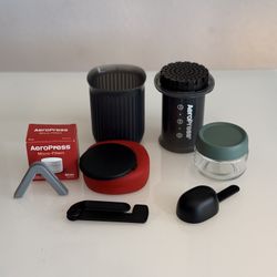 Aeropress Go Coffee With Extra Filters And Holder
