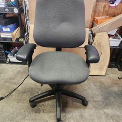 Bodybilt J2507 Office Chair