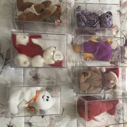 Collectibles Beanie Baby’s 