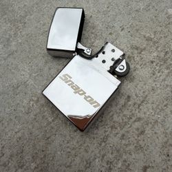Snap On Tools Cigarette Lighter Polished Chrome Collectible Snap-On Racing   Happy to answer any questions you may have!  World-wide shipping and deli