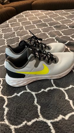 Mens Nike’s