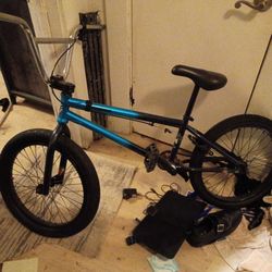 20" Mongoose Bmx Retro Bike