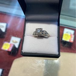 14k White Gold Anniversary Ring 
