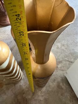 Set of 3 vases