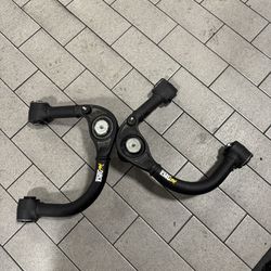 Toyota/Lexus - 4Runner, FJ Cruiser, & GX460 - OME - Upper Control Arms